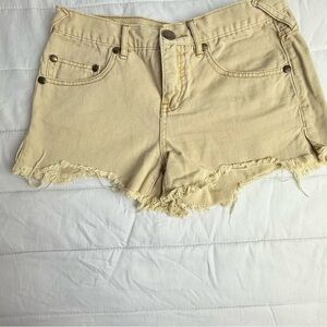 Free People Women's Cream Frayed Denim Shorts